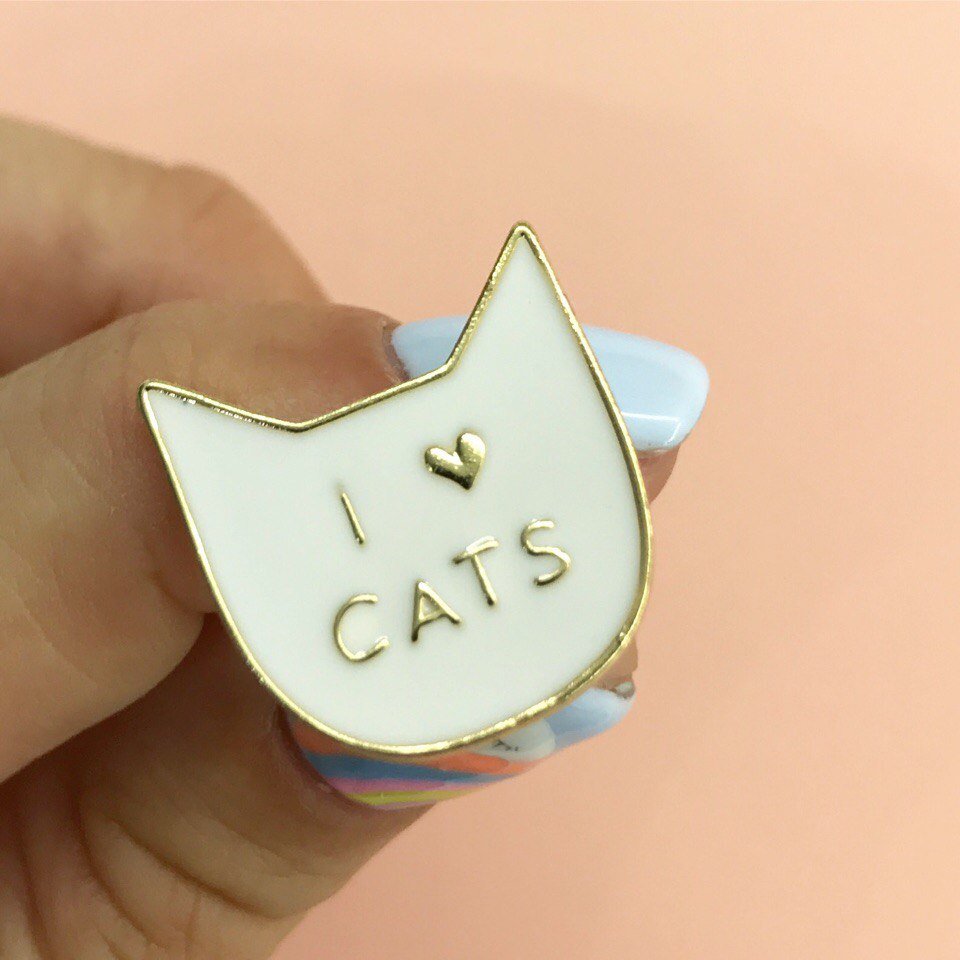 Значок "I LOVE CATS"